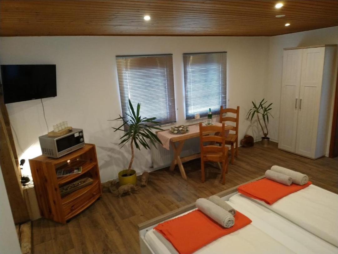 Edertaler Hof Apartment Bagian luar foto